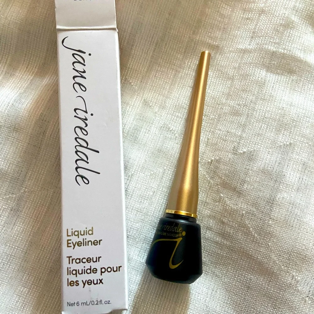 Jane iredale liquid eyeliner